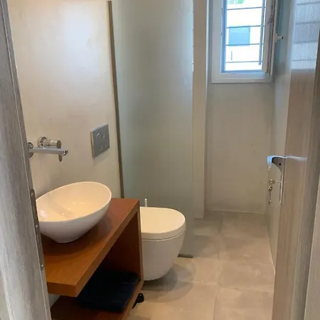 Iresma Apartment *