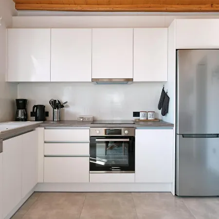 Iresma Apartamento Naousa